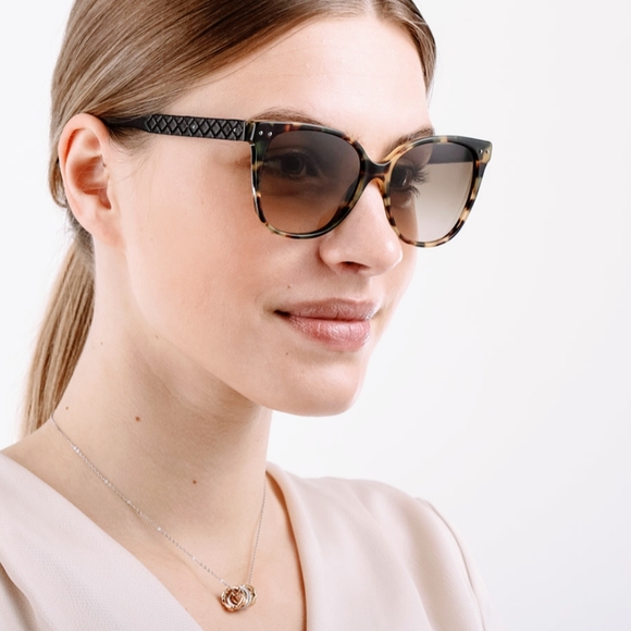 💫BOTTEGA VENETA💫Wayfarer Cat Eye Sunnies ☀️ - Picture 2 of 7